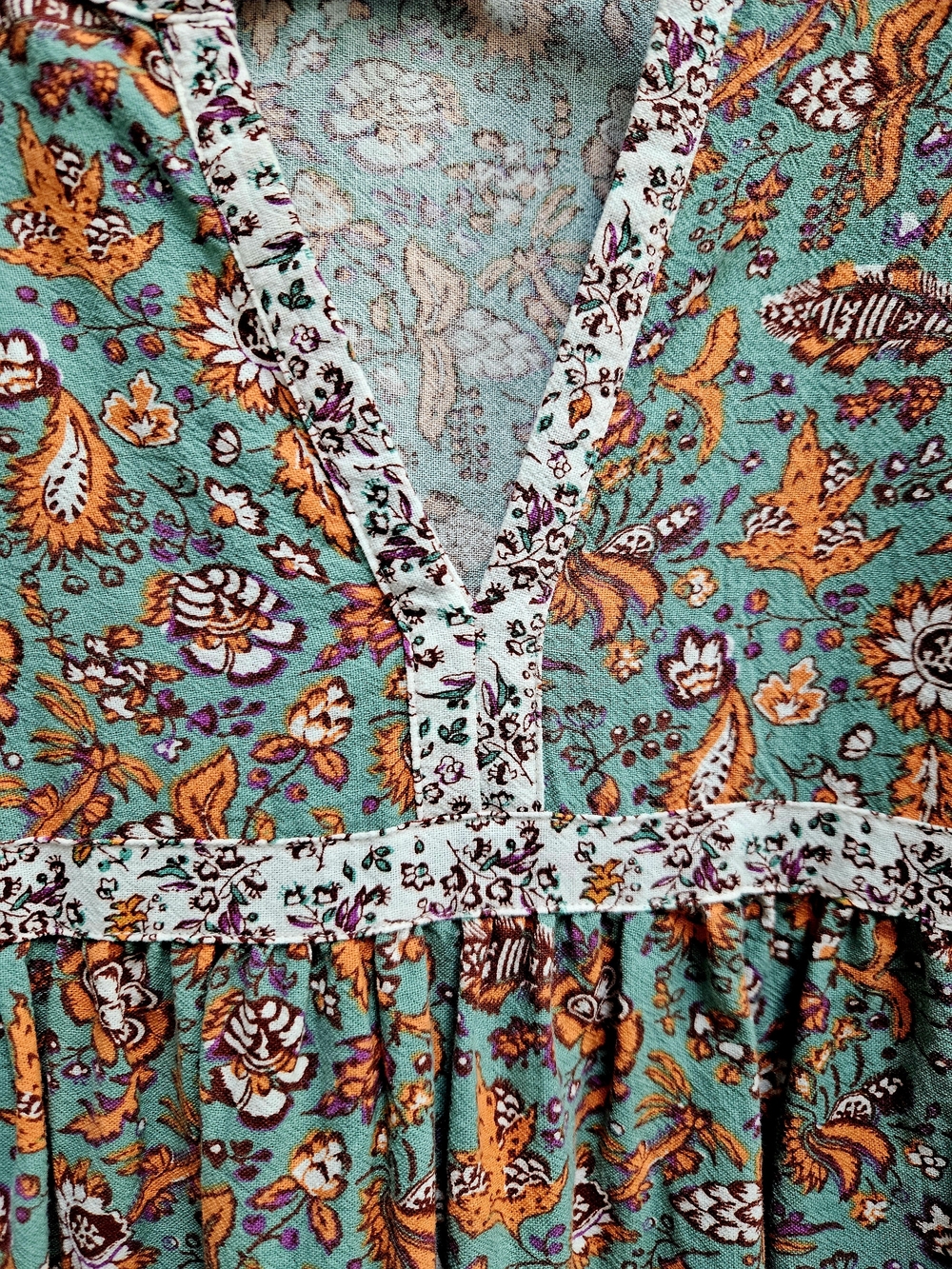 Universal Thread Puff Sleeve Floral Pattern Boho Top - Picture 3 of 10
